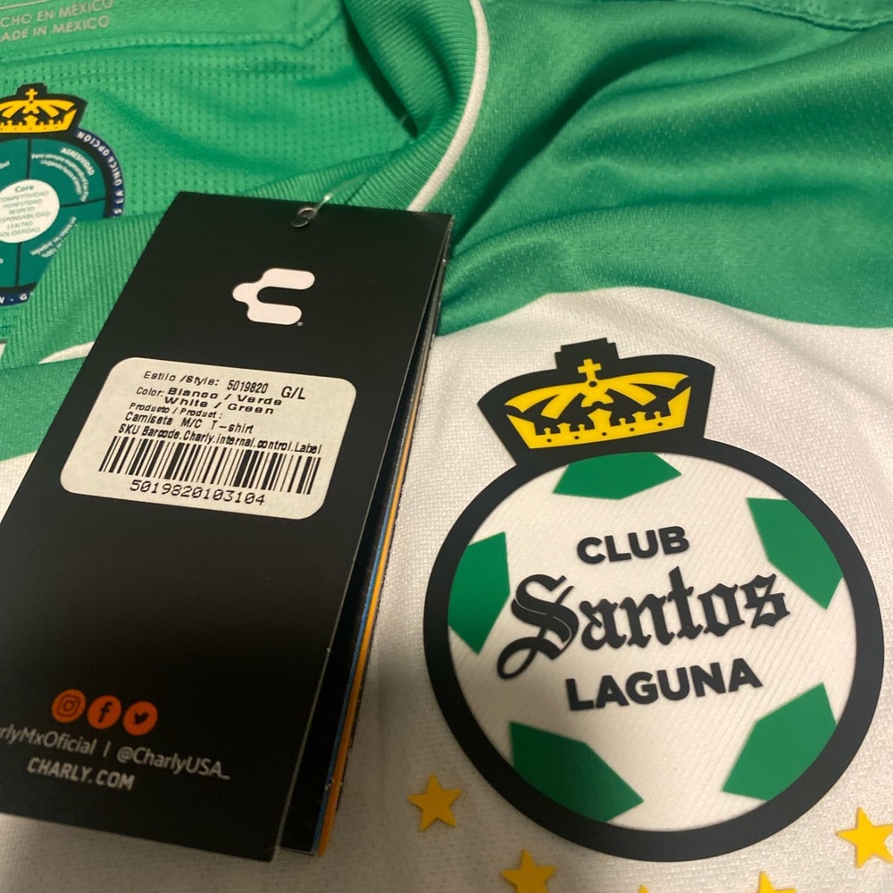 Santos Laguna Green and White Jersey - Picture 6 of 8